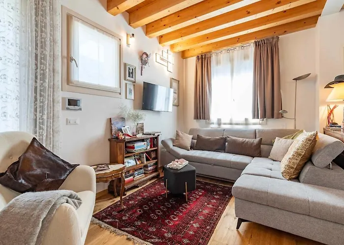 Stylish House Near Venice With Parking Feriehus