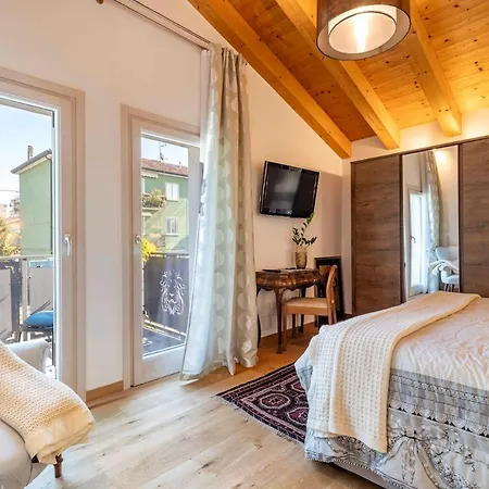 Stylish House Near Holiday home