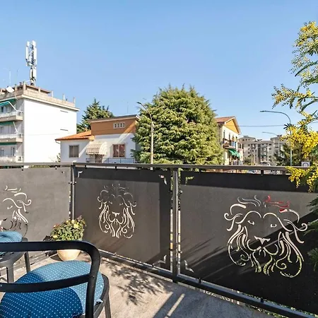 Stylish House Near *