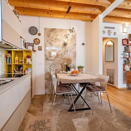 Holiday home Stylish House Near